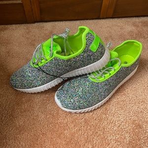 NEW Green Glitter Bomb Sneakers size 10